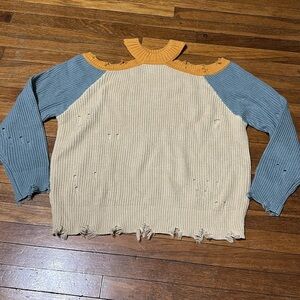 Daytrip Distressed Cold Shoulder Sweater, XL